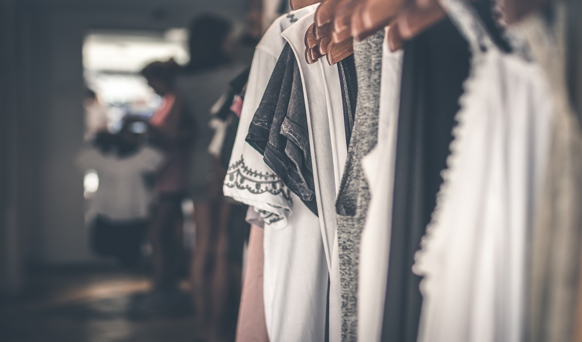 Style with Purpose: Navigating the Landscape of Sustainable Fashion pexels artem beliaikin 994523